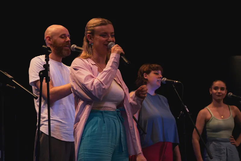 Photo - izia-fete-musique