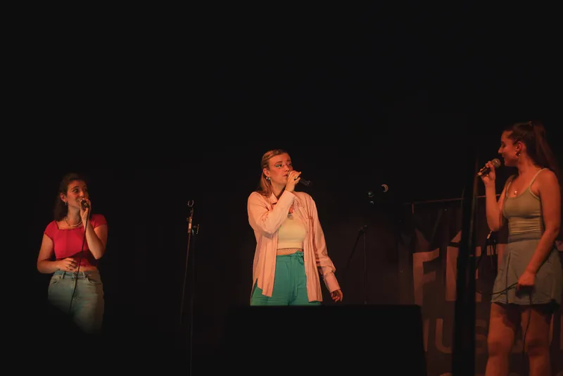 Photo - izia-fete-musique