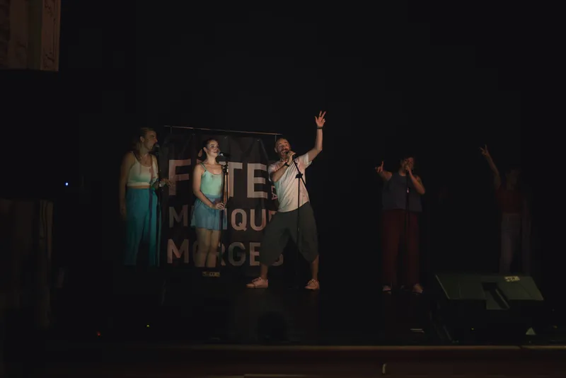 Photo - izia-fete-musique